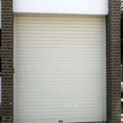 通州區(qū)安裝電動(dòng)卷簾門北京東關(guān)安裝電動(dòng)卷簾門更換電機(jī)